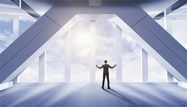 如何應(yīng)對(duì)人力資源風(fēng)險(xiǎn)？