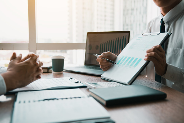 「企業(yè)管理咨詢」如何通過(guò)企業(yè)管理實(shí)現(xiàn)企業(yè)目標(biāo)？