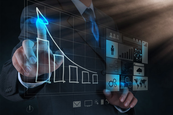 如何利用大數(shù)據(jù)驅(qū)動企業(yè)戰(zhàn)略決策？