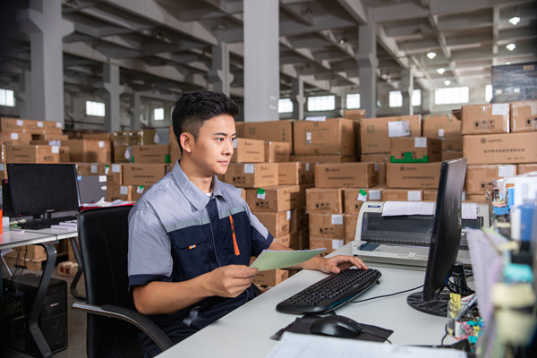 物流與供應鏈管理：一體化運作，降低成本