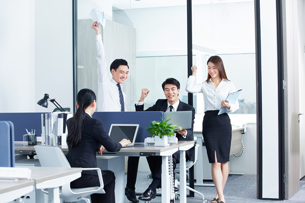 年度經(jīng)營計劃：聚焦核心業(yè)務，提升核心競爭力