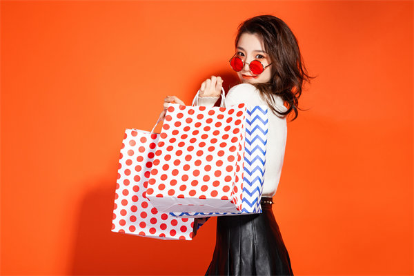 打造卓越品牌，創(chuàng)新營銷策略，引領(lǐng)市場新潮流