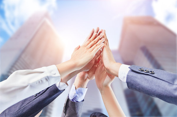 立足企業(yè)實(shí)際，制定可行經(jīng)營(yíng)計(jì)劃，確保企業(yè)穩(wěn)健前行