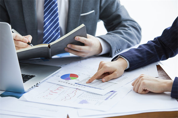 深度挖掘薪酬績效數(shù)據(jù)，優(yōu)化企業(yè)資源配置與決策