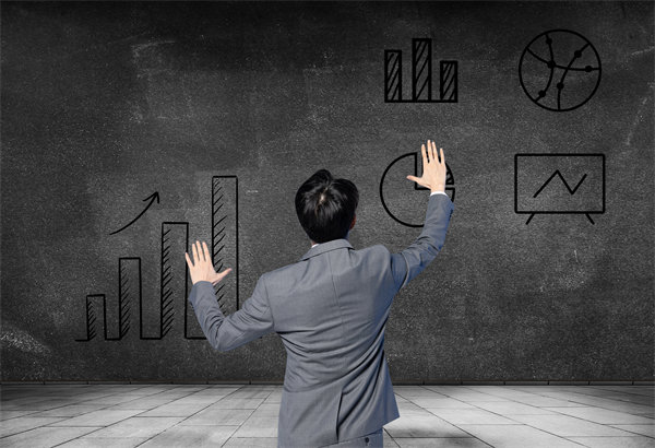 嚴(yán)格執(zhí)行經(jīng)營(yíng)計(jì)劃，確保企業(yè)高效運(yùn)營(yíng)，實(shí)現(xiàn)盈利增長(zhǎng)