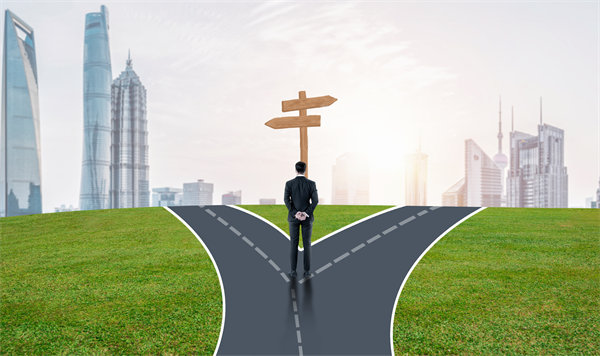 如果一家企業(yè)沒有明確的經(jīng)營戰(zhàn)略，會有什么樣的風(fēng)險？