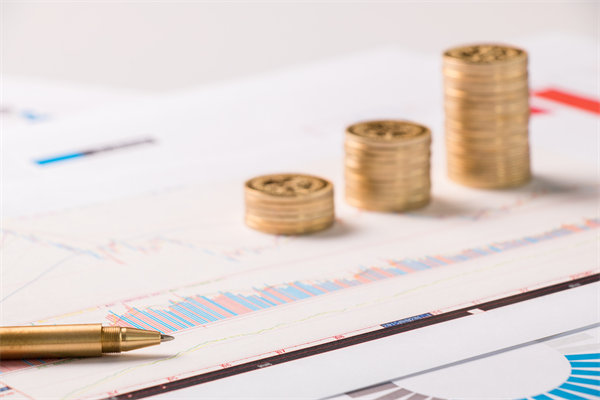 結(jié)合實際，談談企業(yè)在戰(zhàn)略薪酬設計時要注意哪些問題？