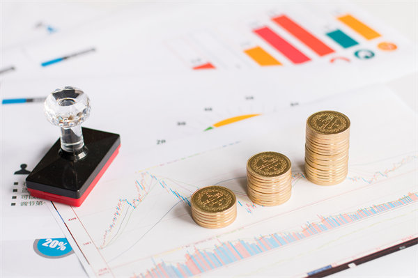 初創(chuàng)企業(yè)如何設(shè)定合理的薪酬策略吸引人才？