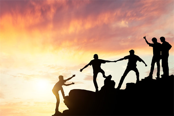 如何構建高效能團隊以優(yōu)化人力資源管理？