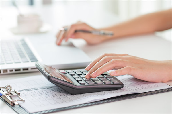 環(huán)境快速變化，如何確保預(yù)算執(zhí)行的靈活性和適應(yīng)性？