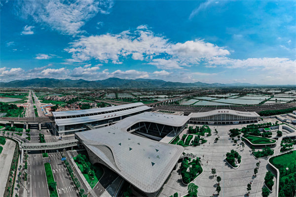 管理咨詢?nèi)绾螢檎貞c企業(yè)戰(zhàn)略規(guī)劃提供新視角？