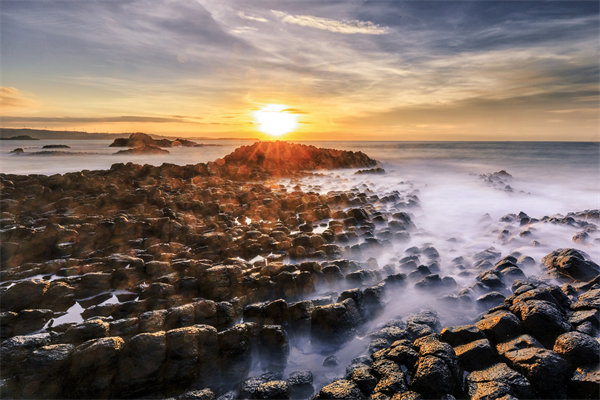 企業(yè)管理咨詢?nèi)绾沃φ闹萜髽I(yè)提升競(jìng)爭(zhēng)力？