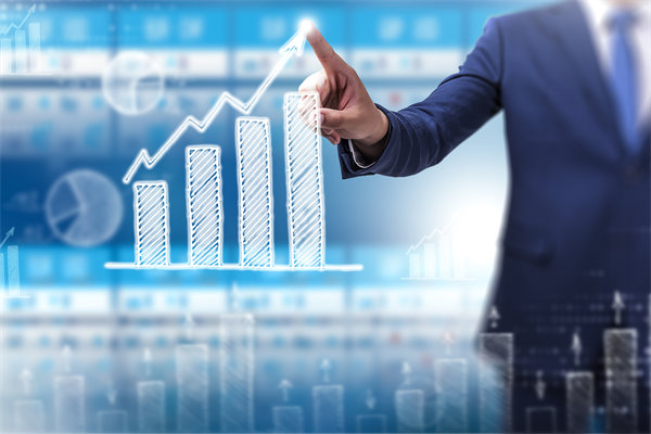 遭遇市場波動時，如何靈活調整年度經營計劃？