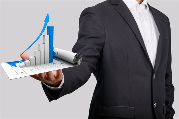 組織需要擴大規(guī)模時，如何確保資源有效整合與配置？