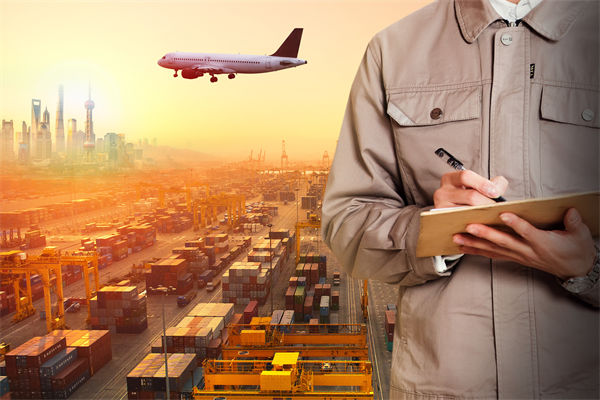 美聯(lián)儲(chǔ)宣布降息25個(gè)基點(diǎn)，對(duì)國(guó)內(nèi)制造業(yè)供應(yīng)鏈的影響