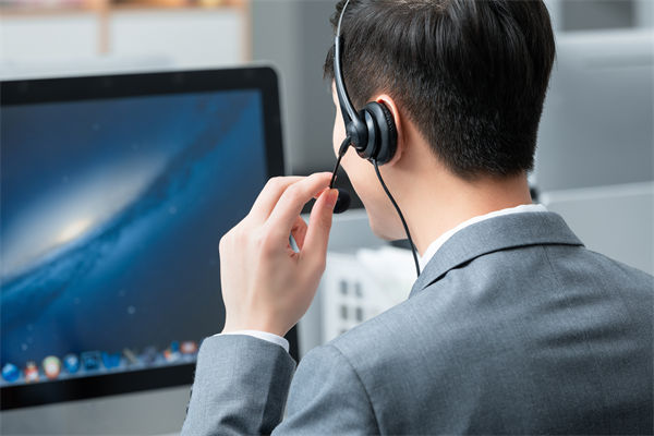 大數(shù)據(jù)如何助力企業(yè)實現(xiàn)精準營銷與個性化服務？