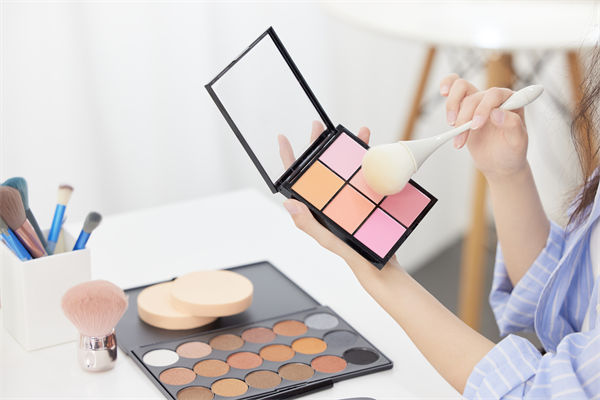 某化妝品涉嫌添加禁用原料屬實(shí)，對精益生產(chǎn)的啟示