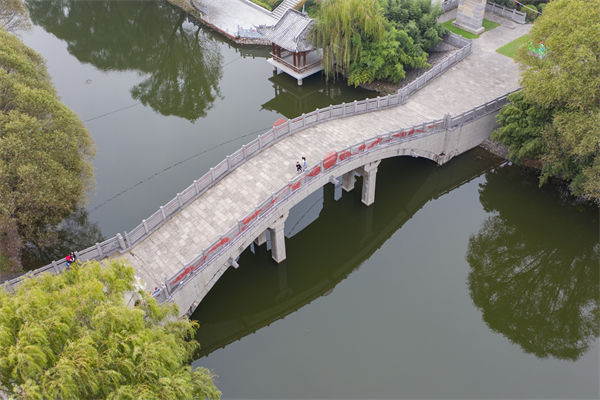 許昌集團(tuán)管控咨詢公司如何優(yōu)化集團(tuán)管理體系？