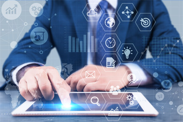 制定年度經(jīng)營(yíng)計(jì)劃時(shí)，如何平衡創(chuàng)新與風(fēng)險(xiǎn)？