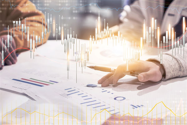 風(fēng)險(xiǎn)與機(jī)遇并存：年度經(jīng)營(yíng)計(jì)劃中的應(yīng)對(duì)策略是什么？