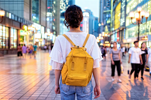 明年消費市場總體態(tài)勢如何？企業(yè)對此有哪些啟示？