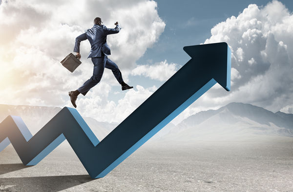 流量見(jiàn)頂、競(jìng)爭(zhēng)加劇，品牌營(yíng)銷(xiāo)管理如何開(kāi)辟新增長(zhǎng)曲線？