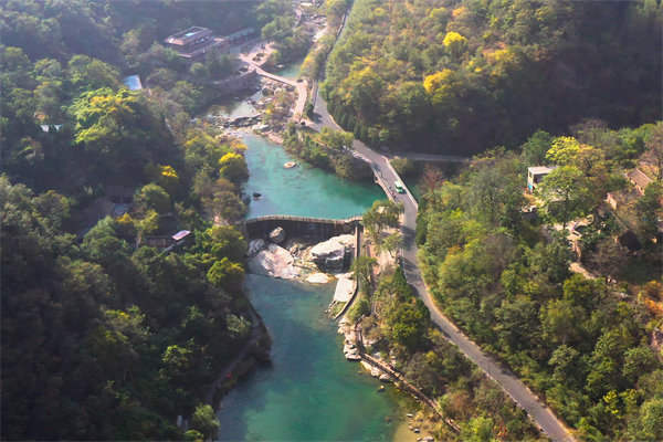 生產(chǎn)效率低、浪費嚴重，企業(yè)效益下滑，新鄉(xiāng)精益生產(chǎn)咨詢公司如何破局？