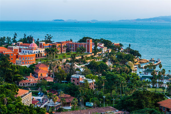 集團(tuán)旗下子公司各自為戰(zhàn)，協(xié)同效應(yīng)全無，廈門集團(tuán)管控咨詢公司如何整合？