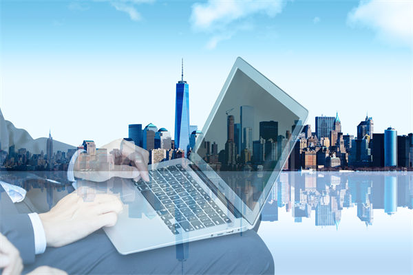 如何通過戰(zhàn)略管理提升企業(yè)的核心競爭力和市場份額？