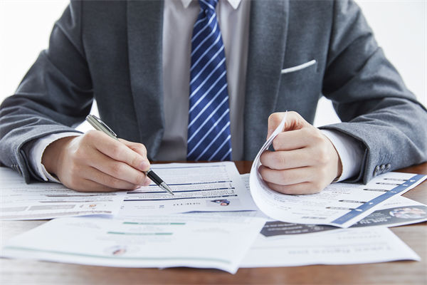 招聘效率低下，人力資源管理如何優(yōu)化流程精準(zhǔn)引才？