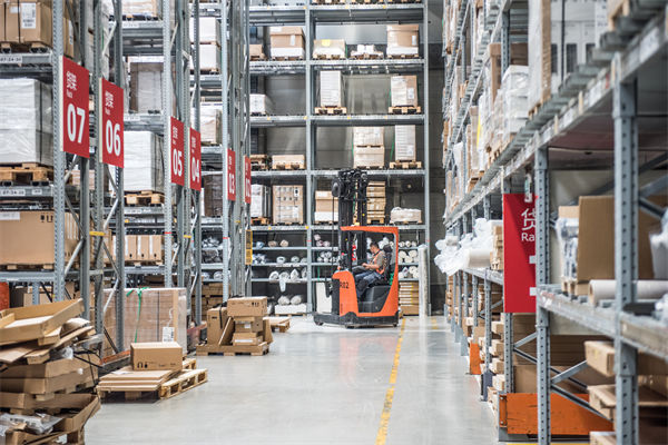 庫存積壓如山，資金周轉(zhuǎn)停滯，怎樣清理盤活？