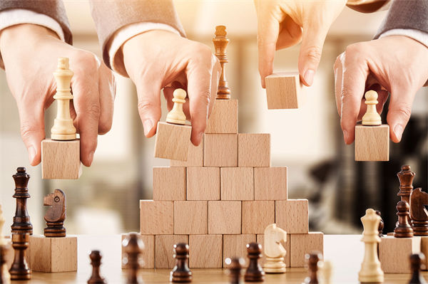 文化管理與戰(zhàn)略背道而馳，如何構(gòu)建協(xié)同發(fā)展體系？