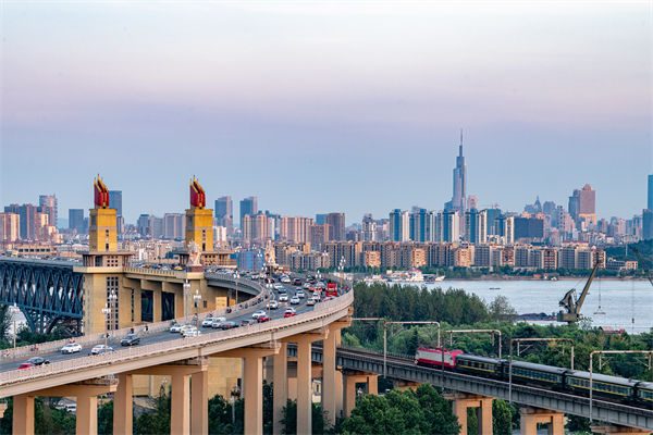 年度目標(biāo)總落空，南京年度經(jīng)營(yíng)計(jì)劃咨詢公司如何精準(zhǔn)規(guī)劃增長(zhǎng)路線？