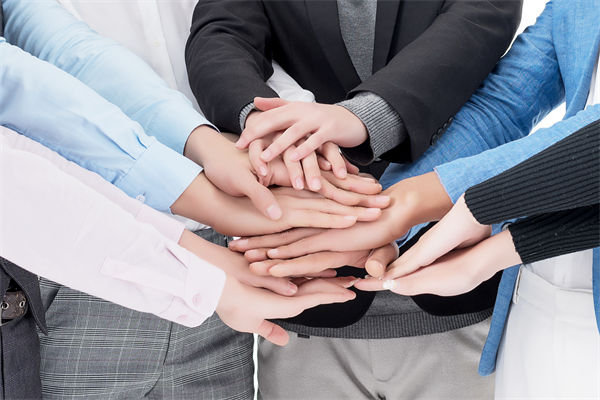 員工對文化認(rèn)同感低，怎樣打造有凝聚力的企業(yè)文化？