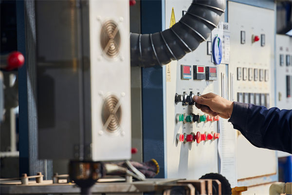 設(shè)備故障拖慢進(jìn)度，精益生產(chǎn)怎樣打造零故障車間？