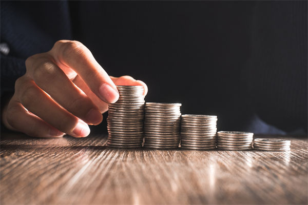 薪酬績效分析：多家大行下調(diào)存款利率，1年期下破1%