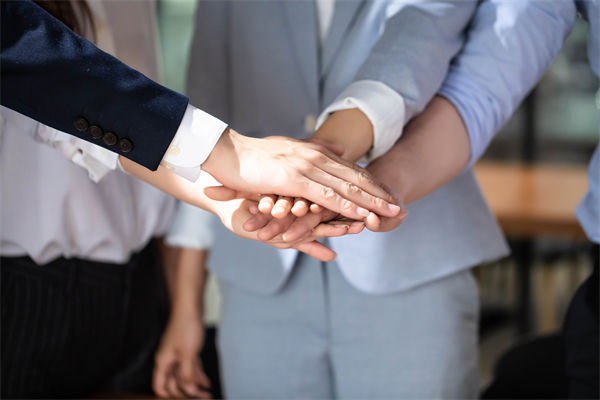 新老員工文化沖突不斷，企業(yè)文化怎樣實現(xiàn)融合傳承？