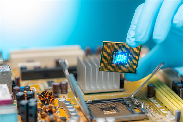 市場瞬息萬變，企業(yè)戰(zhàn)略怎樣快速調(diào)整搶占先機？