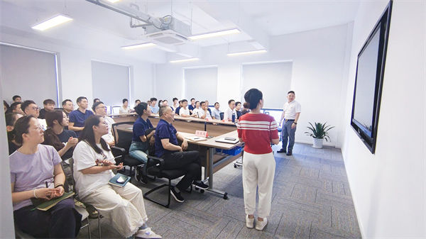 博可機(jī)械第三期項(xiàng)目啟動(dòng)會(huì)現(xiàn)場(chǎng)