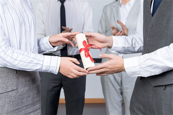 跨代際管理矛盾頻發(fā)，人力資源有何妙招實現(xiàn)協(xié)同共生？