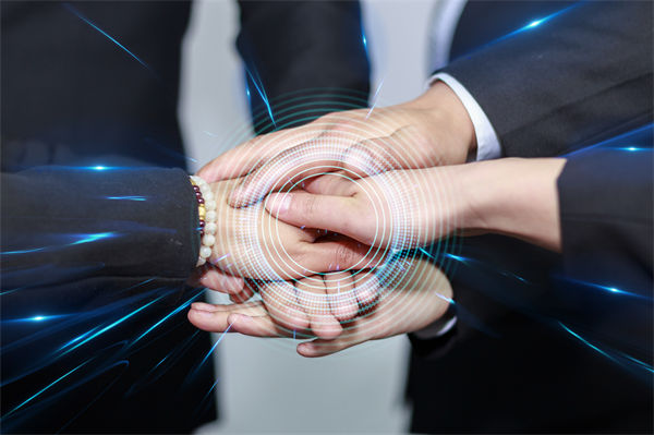 制造業(yè)集團(tuán)戰(zhàn)略協(xié)同斷裂，母子公司鏈路該怎么打通？