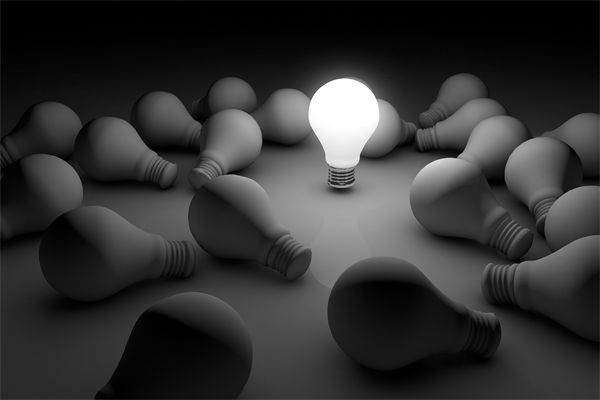 人力資源管理流程規(guī)范嚴(yán)謹(jǐn)，員工創(chuàng)造力為何反而受抑制？