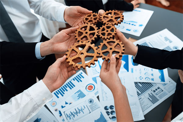 高層標(biāo)榜的文化理念，為何與基層執(zhí)行完全兩張皮？