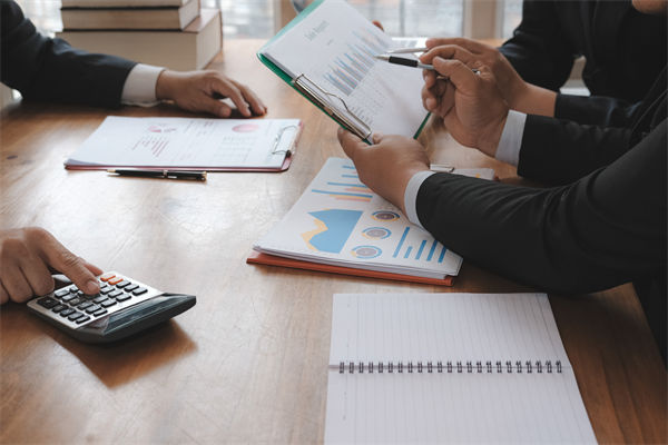 集團(tuán)財(cái)務(wù)管控松散資金濫用，集中風(fēng)控體系如何搭建？