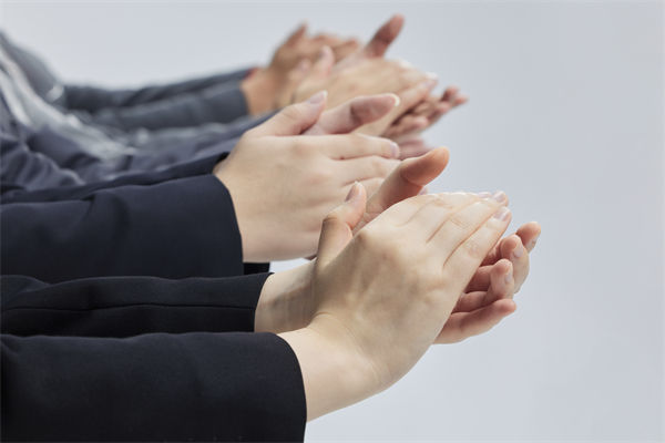 企業(yè)文化管理為何總走樣？這些隱性斷層您察覺了嗎？