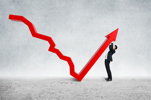 績效反饋只談問題，員工成長動力該如何真正激活？