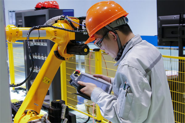 員工抵觸流程變革，數(shù)字化管理轉(zhuǎn)型如何真正落地？