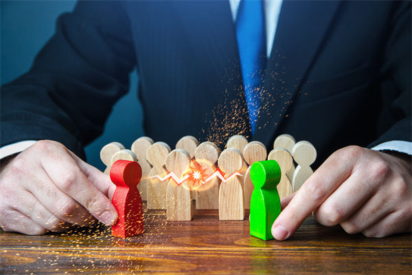 各部門搶預(yù)算藏私心，內(nèi)耗大于效益，如何整頓呢？