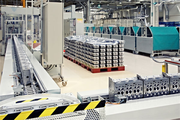 中小企業(yè)應(yīng)用精益生產(chǎn)，面臨哪些特殊挑戰(zhàn)與機遇？