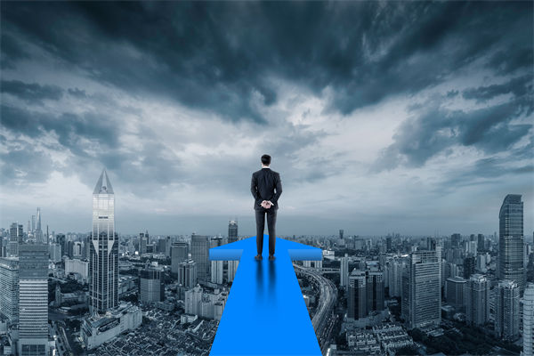 戰(zhàn)略咨詢公司，如何助力企業(yè)設(shè)計并落地商業(yè)模式？